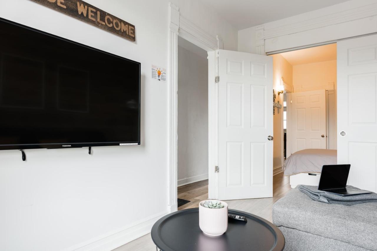 Apartments Near Montreal Olympic Park الغرفة الصورة